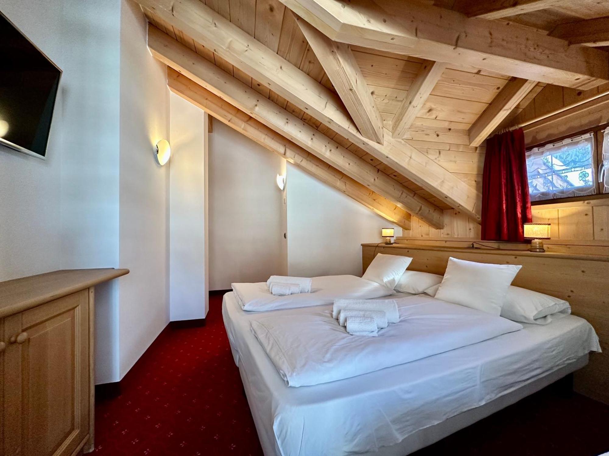 Cesa Planber Apartments Mountain View Bike Friendly Канацеї Номер фото